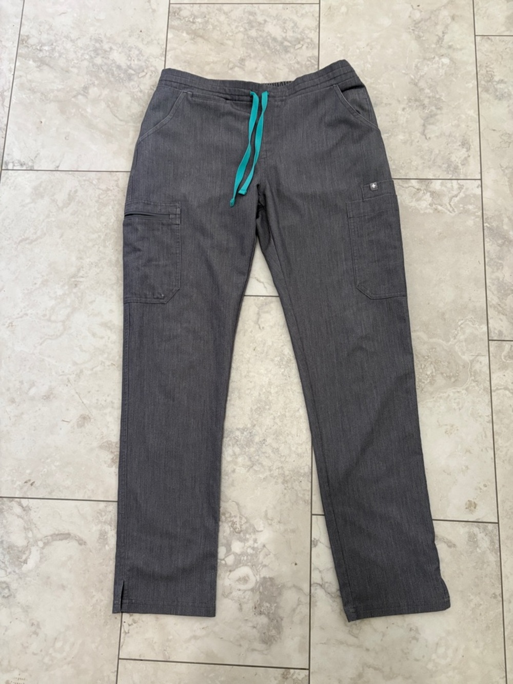 Figs Women’s Charcoal Yola Skinny Scrub Pants Size Small